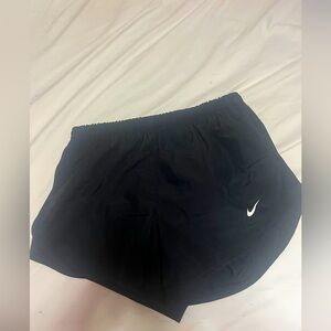 Girl’s Nike shorts